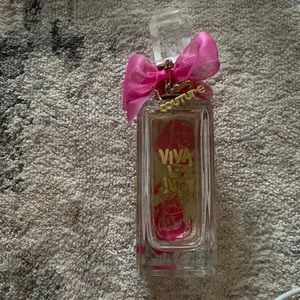 Viva la juicy LaFleur